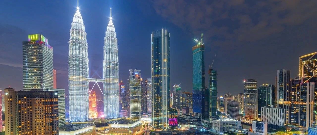 馬來西亞風(fēng)味美食來了！脆皮奶油泡芙、辣木咖啡、金菠蘿塔球、鳳尾魚辣醬…更多南洋風(fēng)味等你來解鎖~